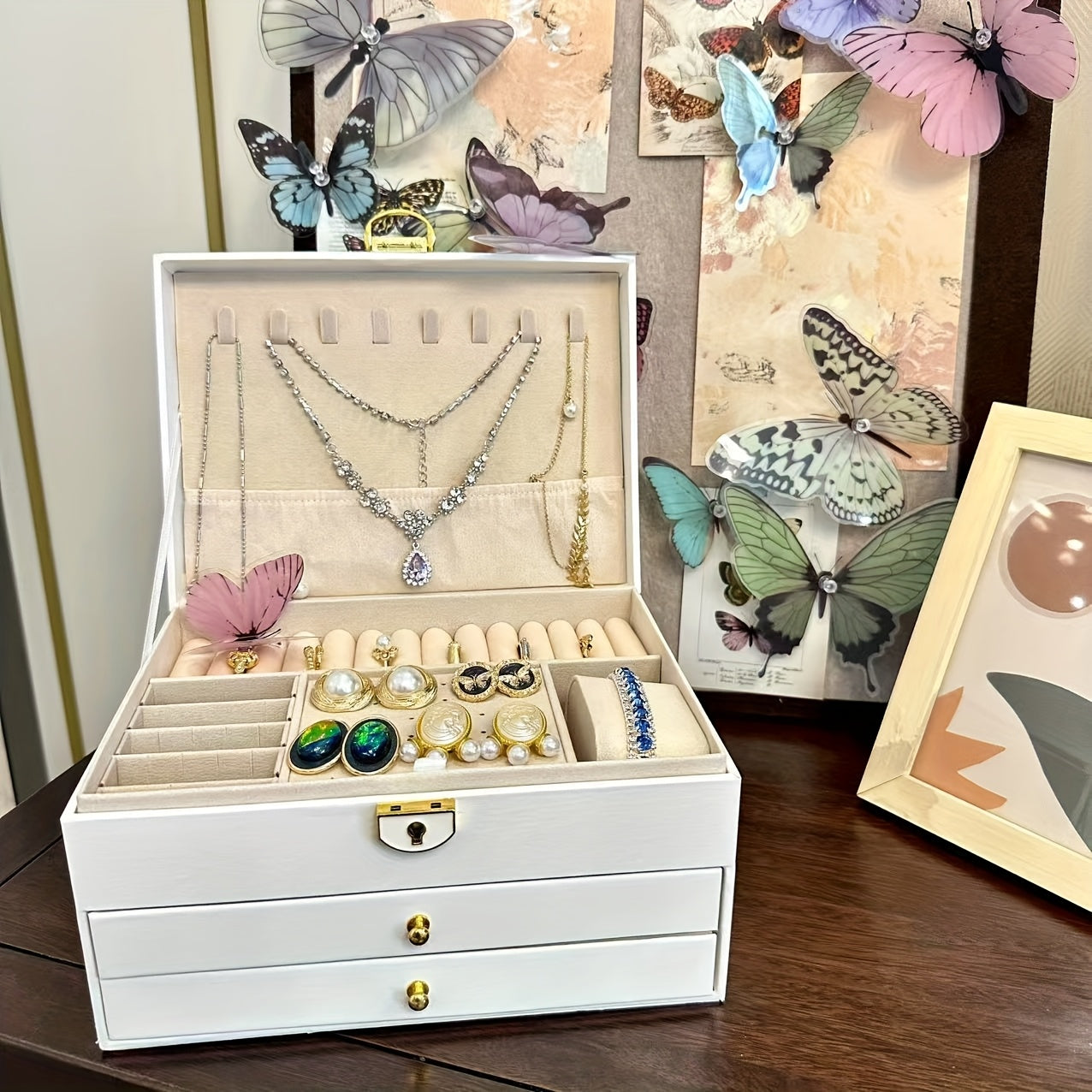 Lockable Jewelry Organizer Box with Drawers - Multi-Layer Anti-Tangle Storage for Necklaces, Earrings, Bracelets | Classic Synthetic Faux Leather Design with Fabric Lining | Perfect for Home Vanity Display & Holiday Gifts (Halloween/Thanksgiving), Jewelry